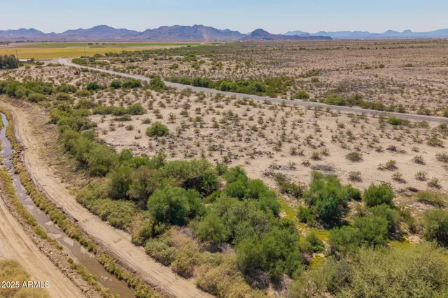 $300,000 | 11111 West Salome Highway, Arlington, AZ 85322