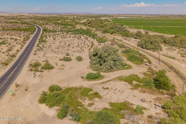 $300,000 | 11111 West Salome Highway, Arlington, AZ 85322