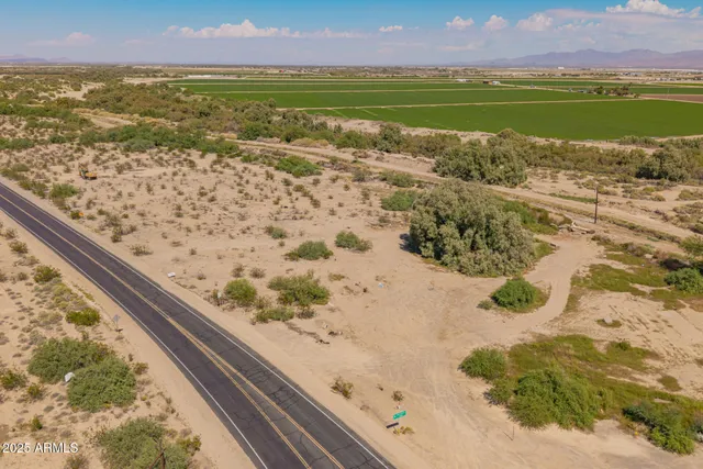 $300,000 | 11111 West Salome Highway, Arlington, AZ 85322