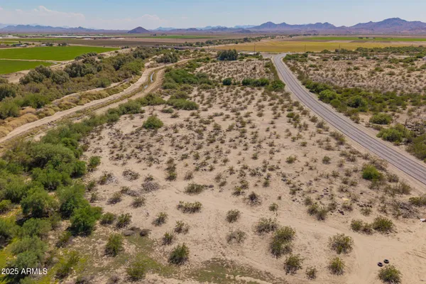 $300,000 | 11111 West Salome Highway, Arlington, AZ 85322