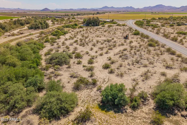 $300,000 | 11111 West Salome Highway, Arlington, AZ 85322