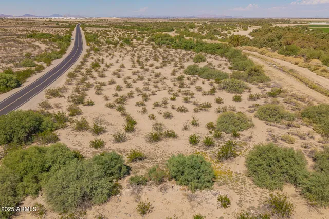 $300,000 | 11111 West Salome Highway, Arlington, AZ 85322