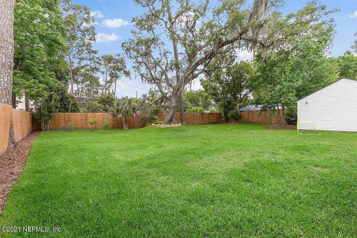 1422 Lakewood Road Jacksonville, FL 32207 - Photo 30 of 39 Backyard