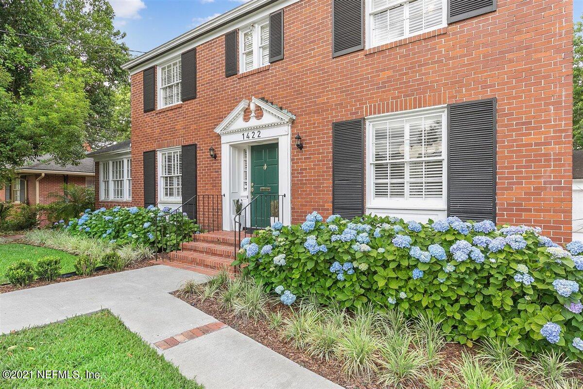 1422 Lakewood Road Jacksonville, FL 32207 - Photo 5 of 39 Entrway