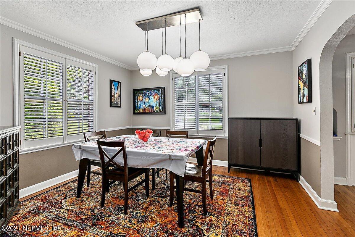 1422 Lakewood Road Jacksonville, FL 32207 - Photo 9 of 39 Dining Room