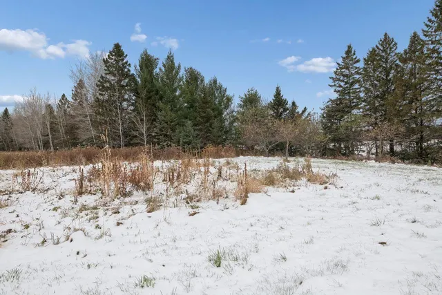 $249,000 | 60609 Argo Road, Mason, WI 54856