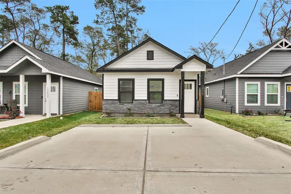 $1,395 | 16426 Eastchase Street, Montgomery, TX 77316