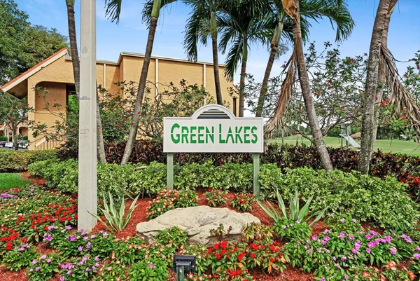 $3,750 | 11282 Green Lake Drive, Unit 204, Boynton Beach, FL 33437
