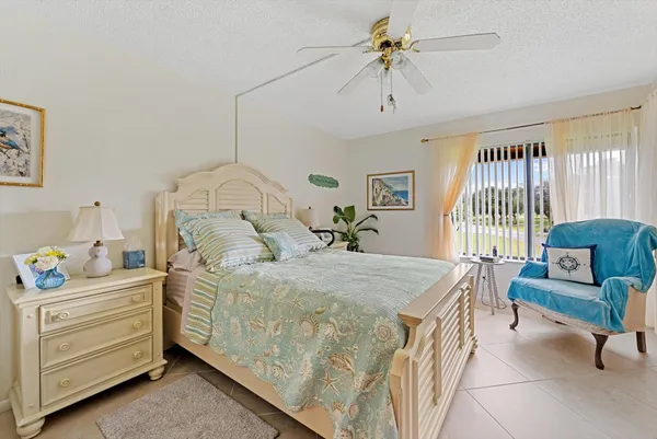 $3,750 | 11282 Green Lake Drive, Unit 204, Boynton Beach, FL 33437
