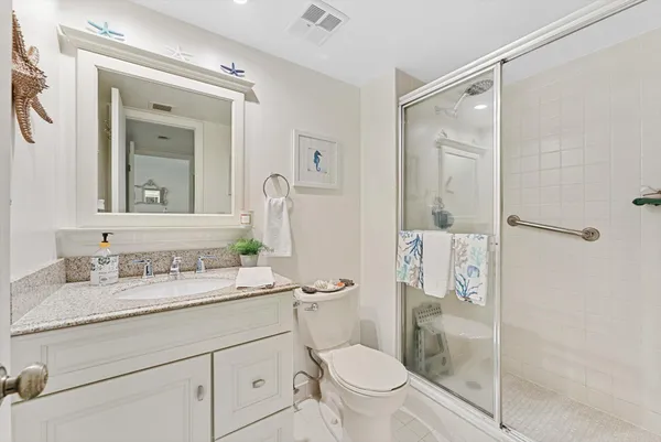 $3,750 | 11282 Green Lake Drive, Unit 204, Boynton Beach, FL 33437