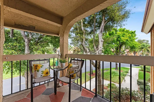 $3,750 | 11282 Green Lake Drive, Unit 204, Boynton Beach, FL 33437