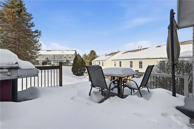 $260,000 | 2518 Hawthorne Drive, Oakdale, PA 15071