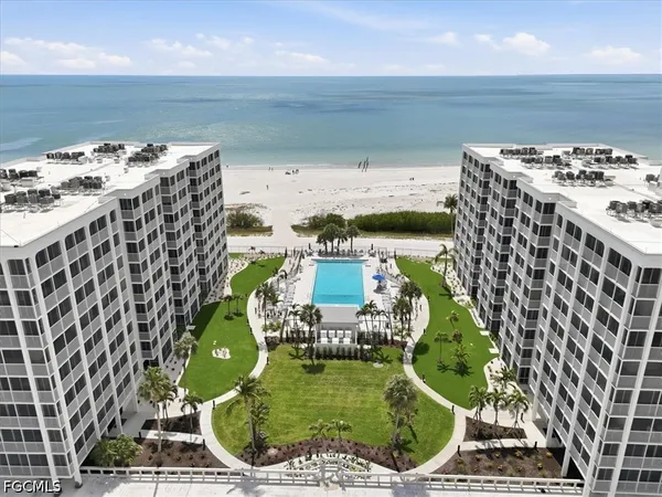 $500,000 | 7148 Estero Boulevard, Unit 423, Fort Myers Beach, FL 33931