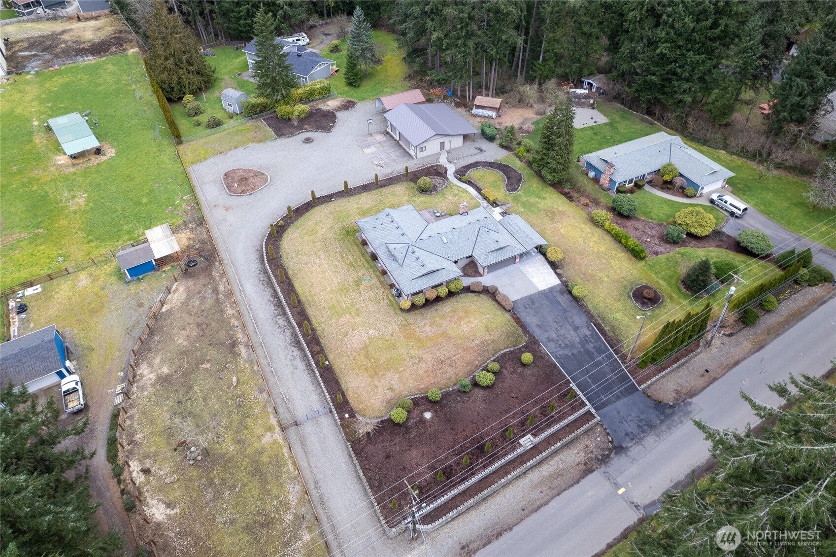 6805 246th Street East Graham, WA 98338 - Photo 38 of 40