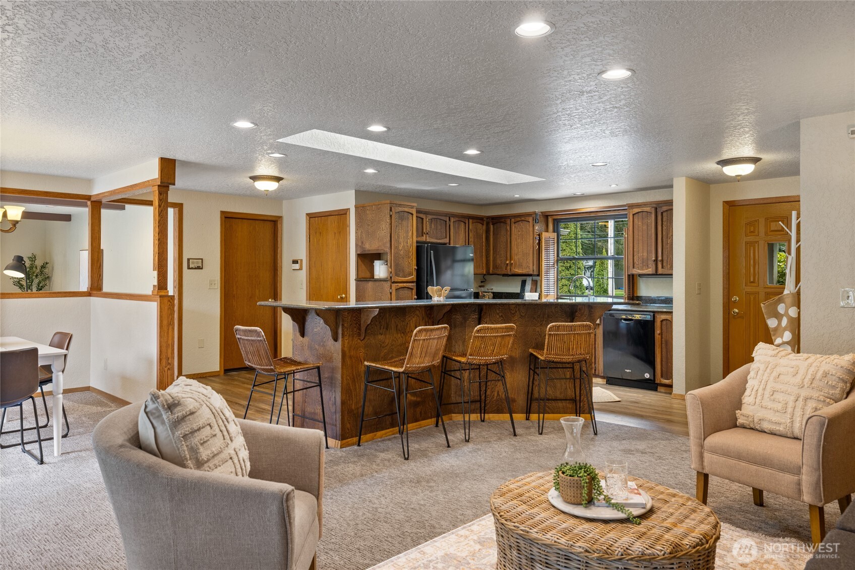 6805 246th Street East Graham, WA 98338 - Photo 4 of 40