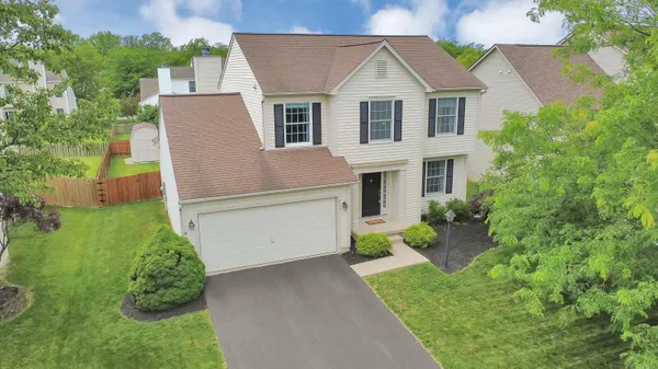 $384,900 | 831 Lone Rise Drive West, Marysville, OH 43040
