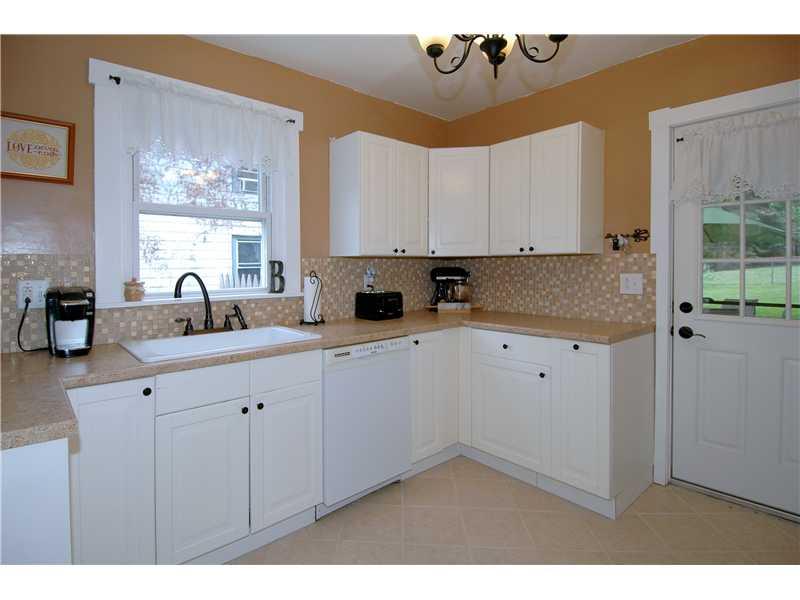 2240 West Hardies Road Gibsonia, PA 15044 - Photo 10 of 21 Kitchen. Updated kitchen with all of the appliances included!