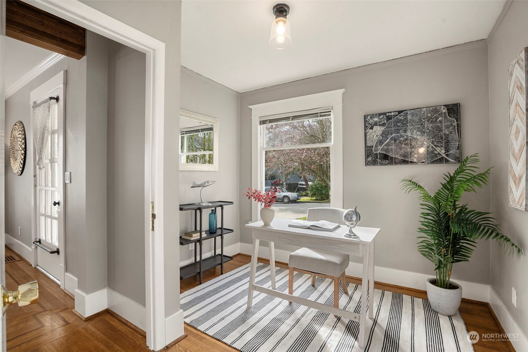 4510 2nd Avenue Northeast Seattle, WA 98105 - Photo 14 of 23 a living room with furniture and a table