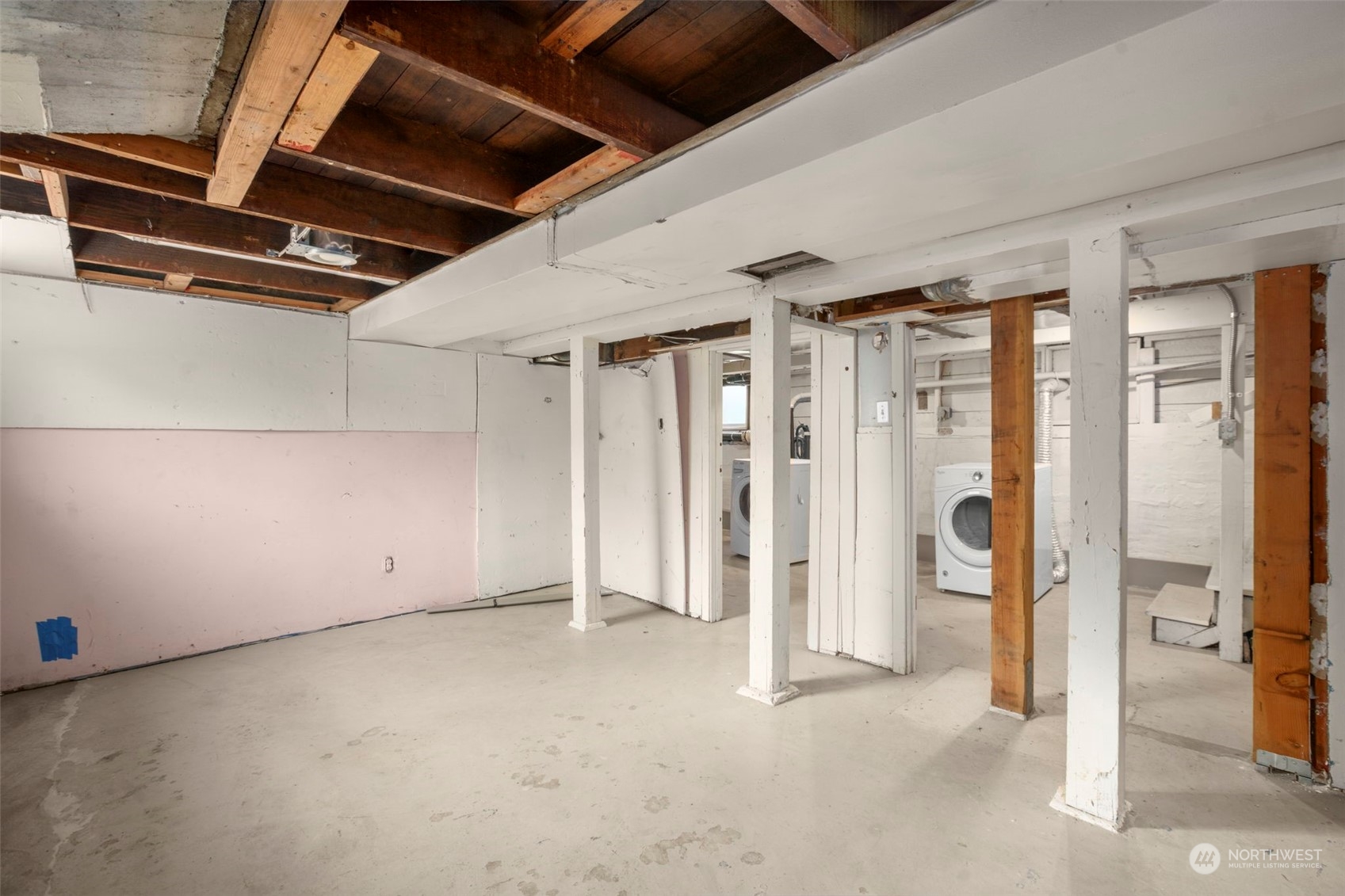 4510 2nd Avenue Northeast Seattle, WA 98105 - Photo 20 of 23 a view of an empty room