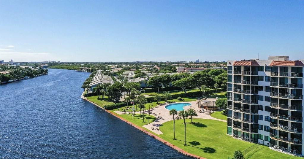 899 Jeffery Street, Unit 304 Boca Raton, FL 33487 - Photo 1 of 35 Photo 1