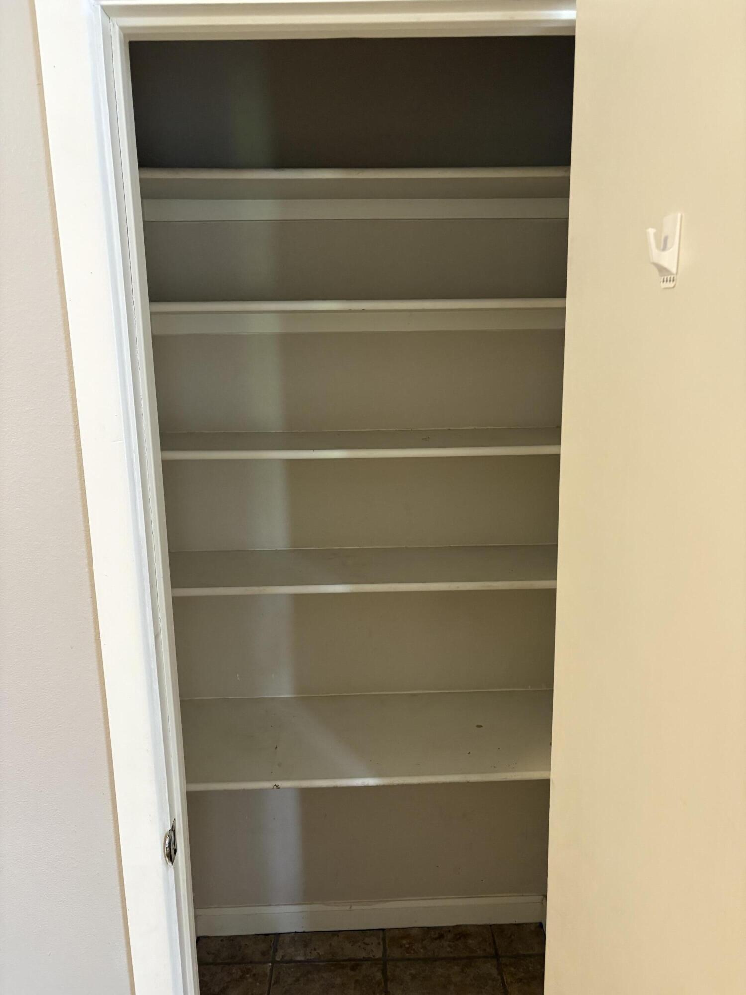 3025 57th Street Lubbock, TX 79413 - Photo 9 of 38 IMG_0503