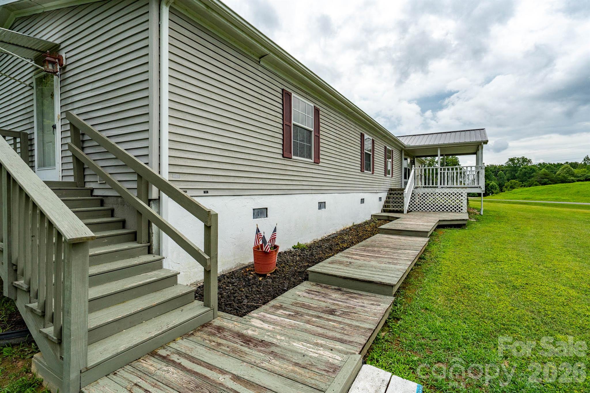 755 Fairview Loop Hot Springs, NC 28743 - Photo 15 of 48