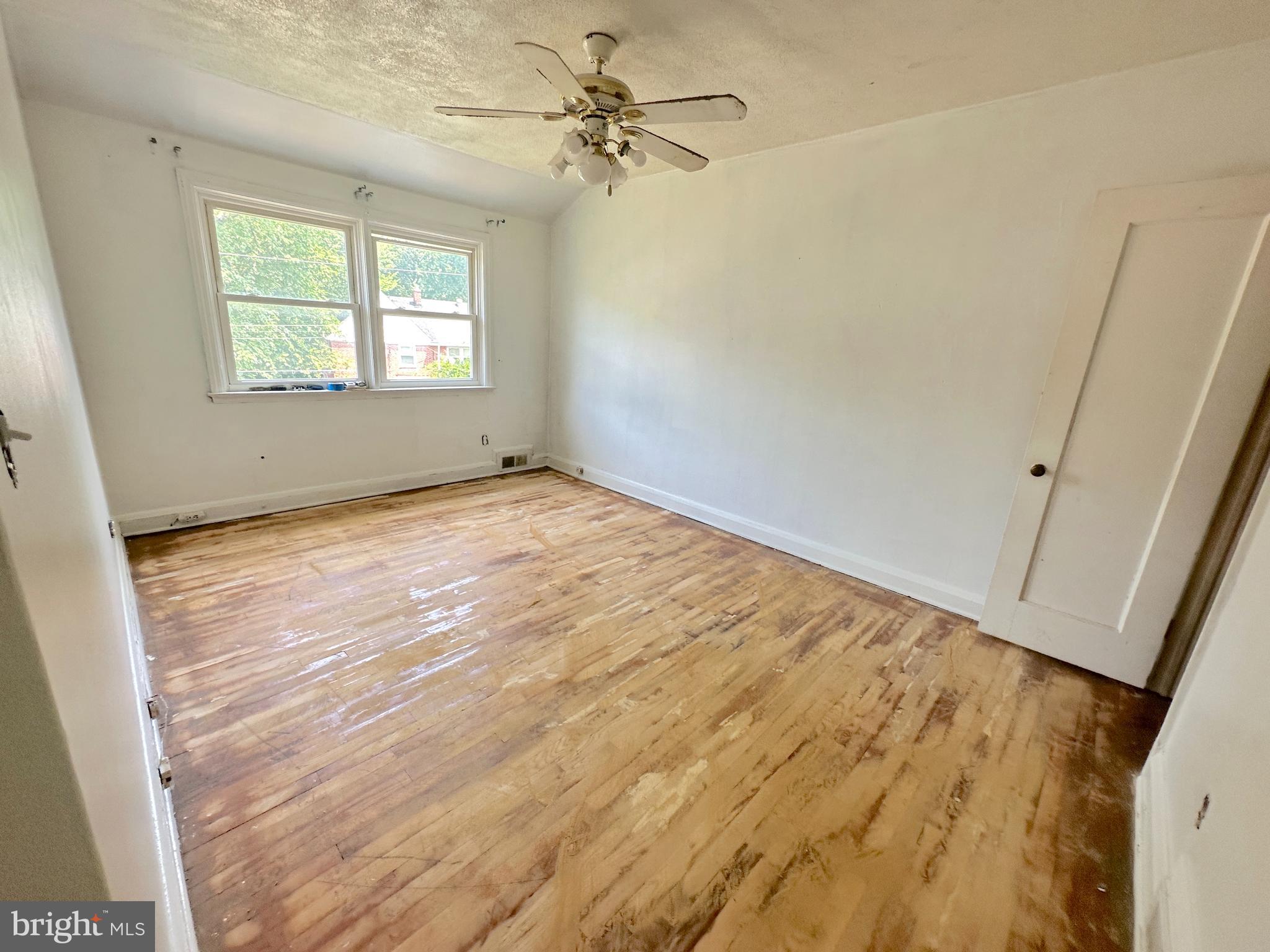 1544 Stonewood Road Baltimore, MD 21239 - Photo 13 of 21 Gallery Image 13