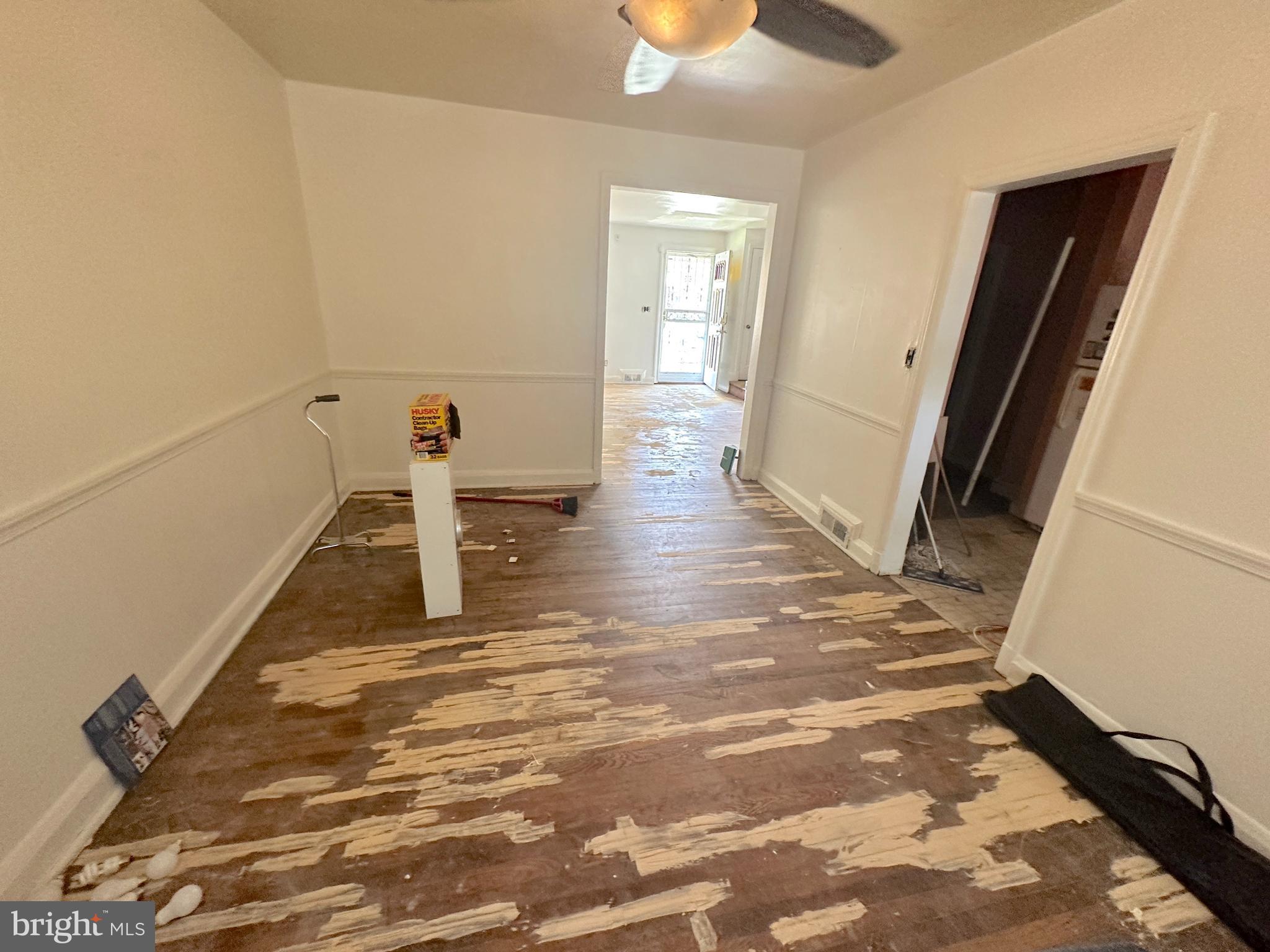 1544 Stonewood Road Baltimore, MD 21239 - Photo 5 of 21 Gallery Image 5