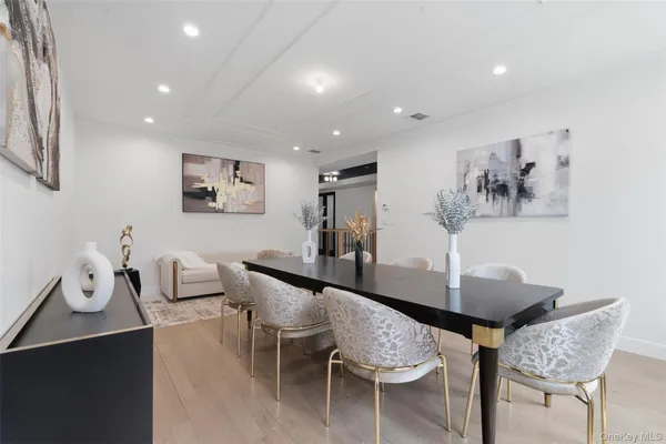 $899,000 | 3 Valley Way, Unit 320, Spring Valley, NY 10977