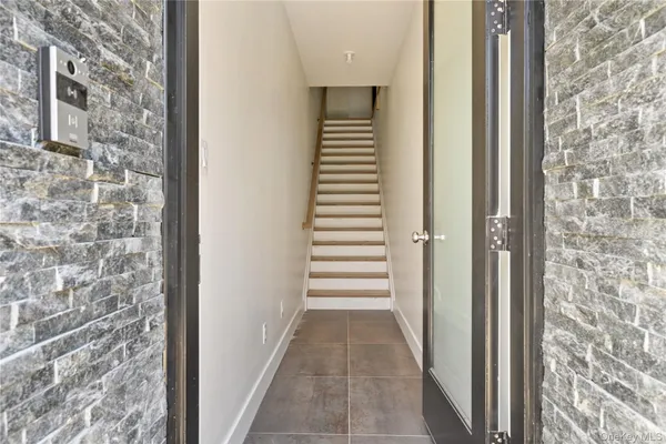 $899,000 | 3 Valley Way, Unit 320, Spring Valley, NY 10977