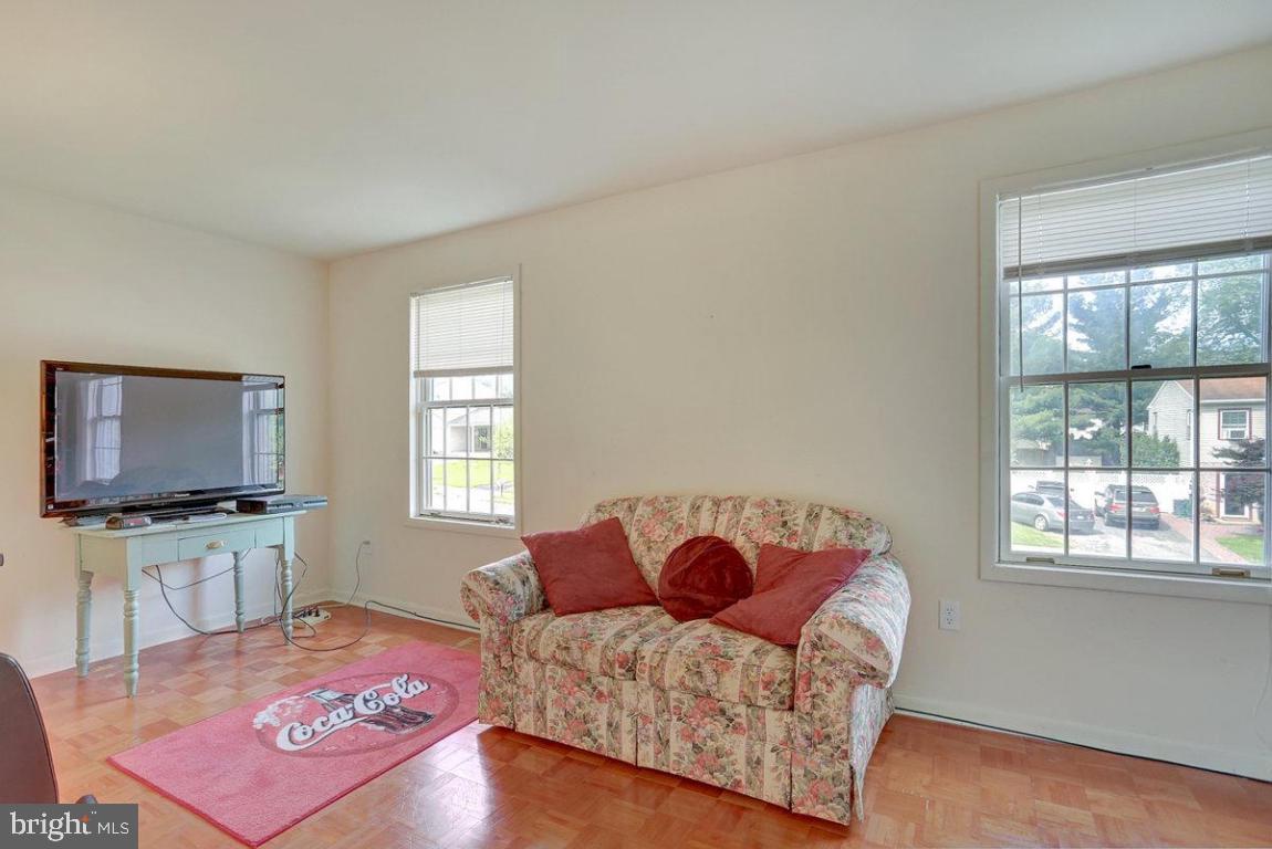 1104 Williamsburg Road Lancaster, PA 17603 - Photo 16 of 32 Gallery Image 16