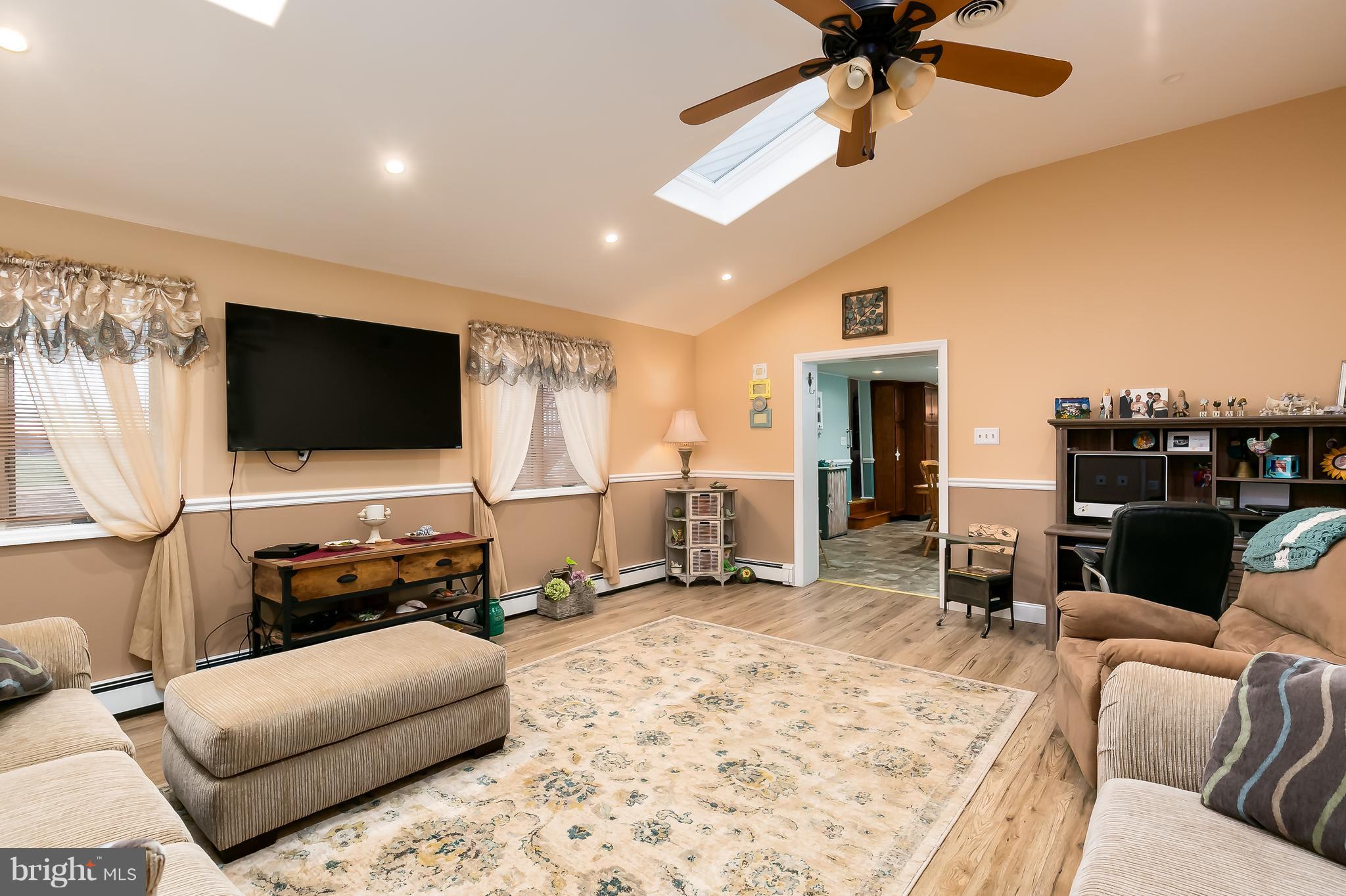 880 Route 537 Cream Ridge Cream Ridge, NJ 08514 - Photo 14 of 41