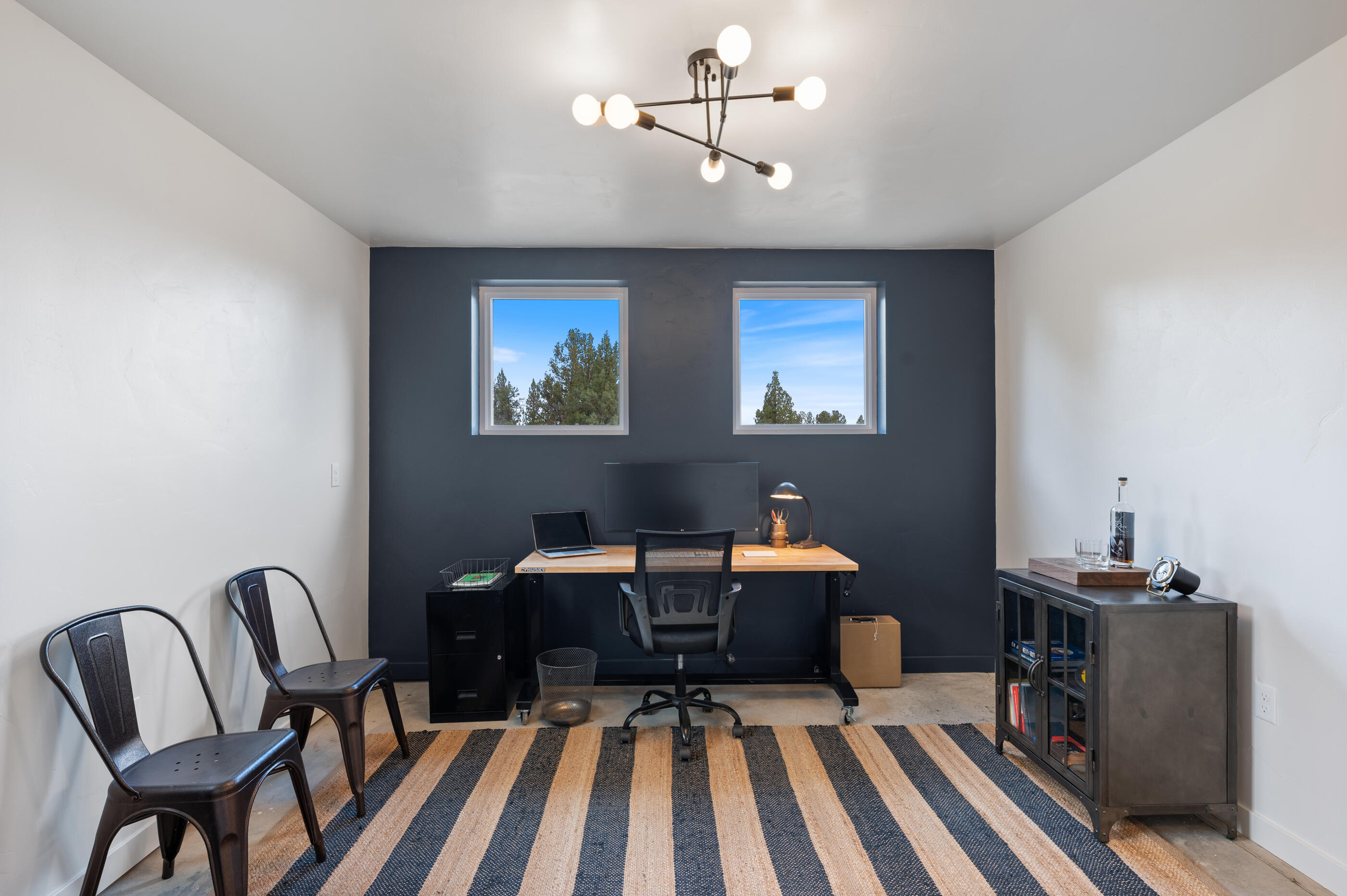 60950 Groff Road Bend, OR 97702 - Photo 40 of 53 40
