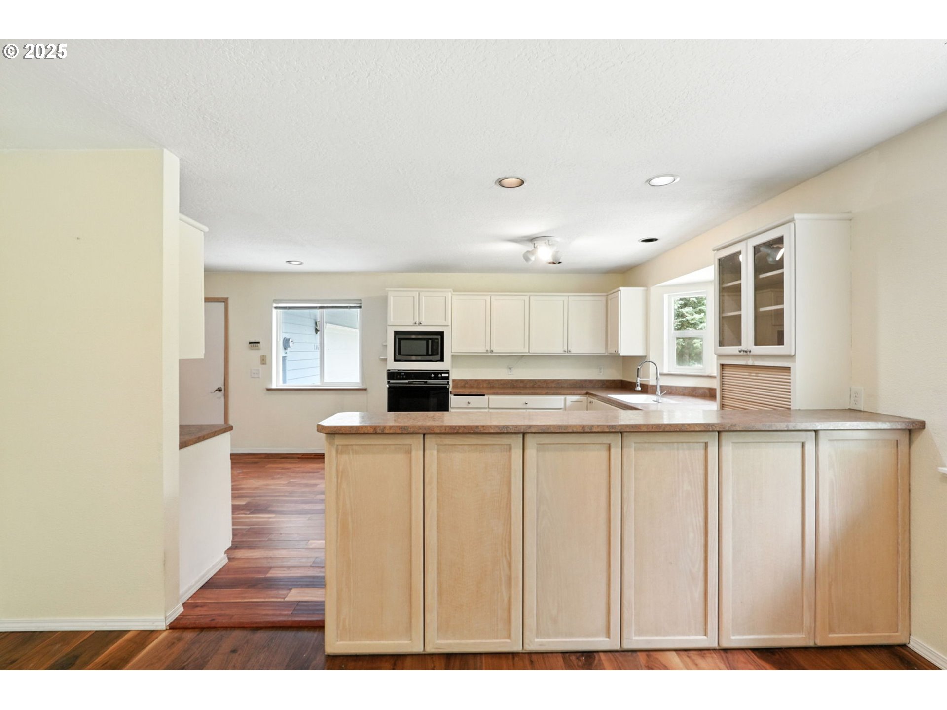 116 Noble Road Winlock, WA 98596 - Photo 6 of 48 a kitchen with stainless steel appliances granite countertop a sink and cabinets