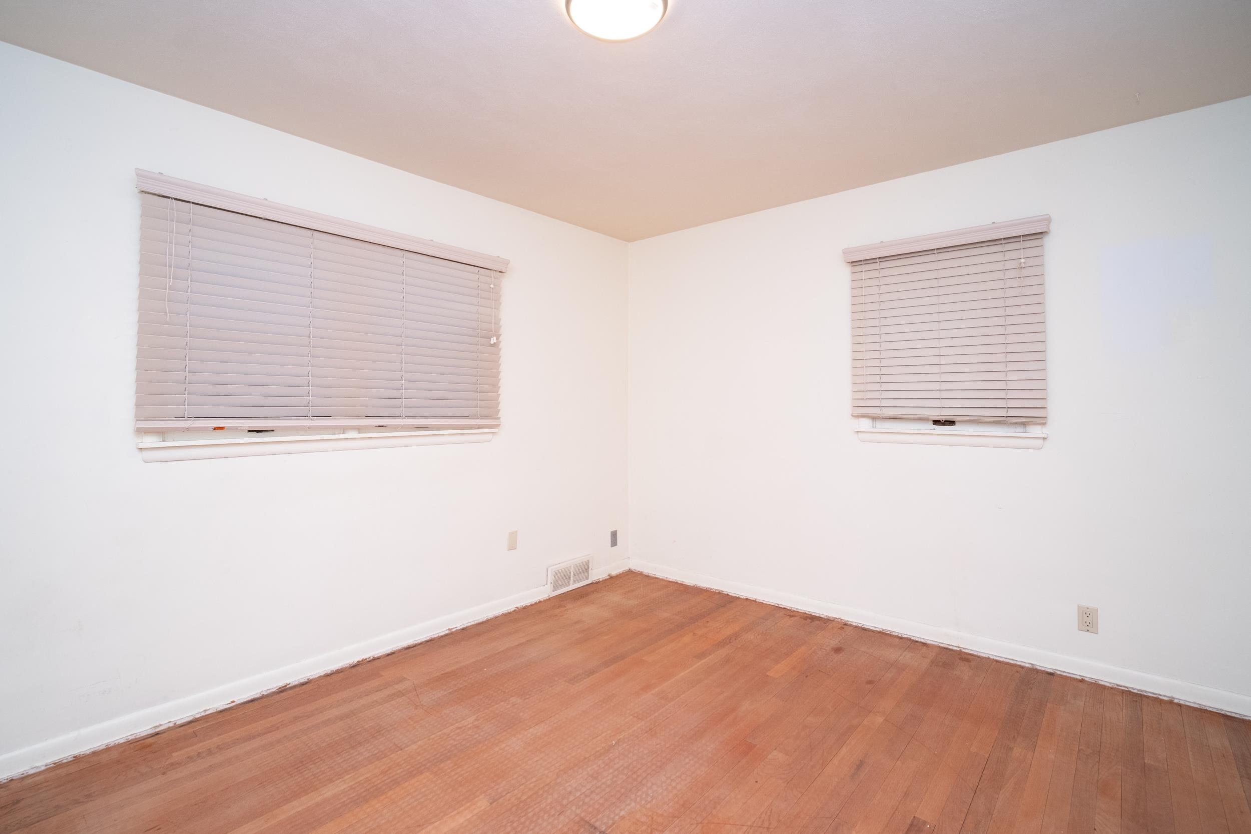 2812 Guilford Road Rockford, IL 61107 - Photo 15 of 28