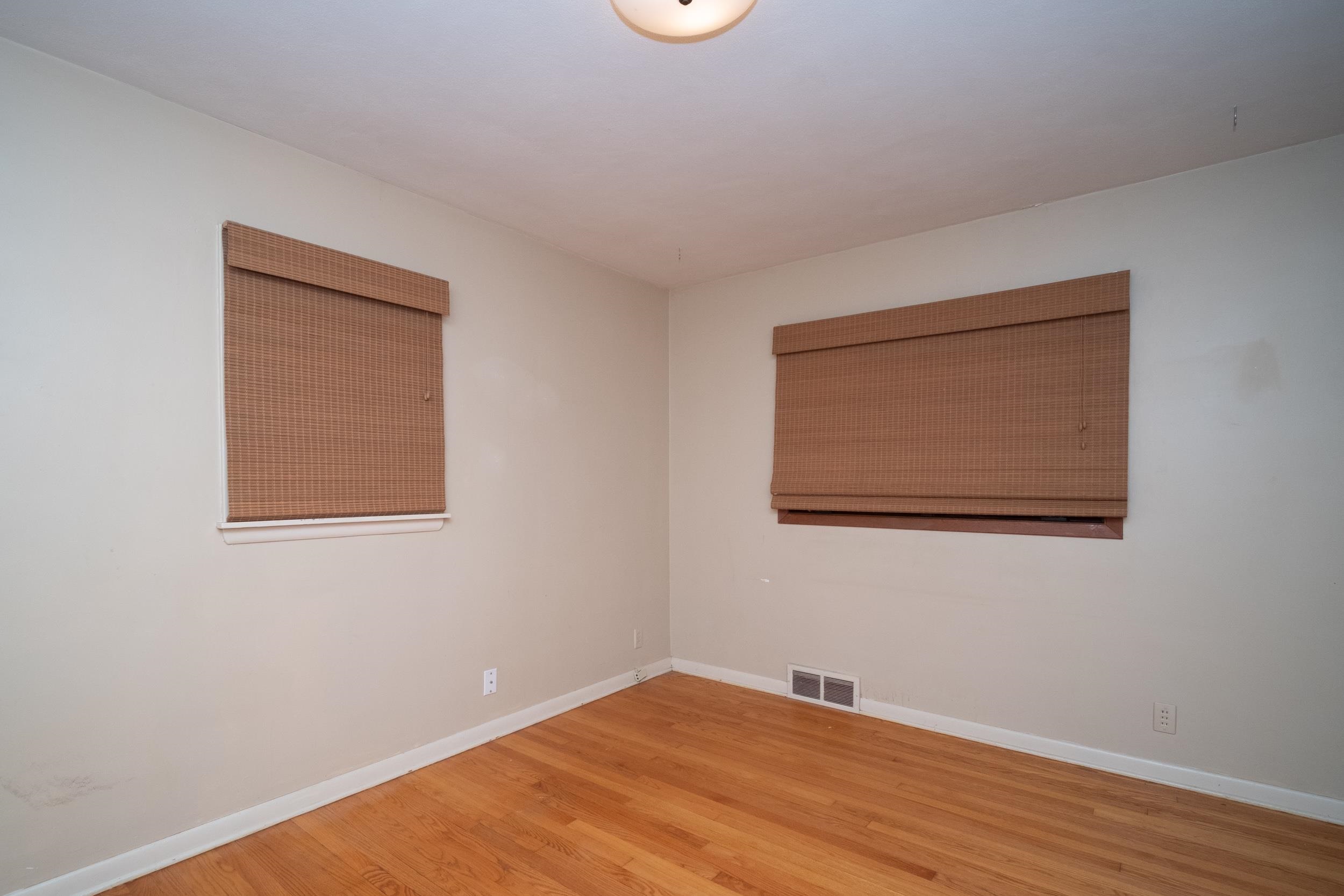 2812 Guilford Road Rockford, IL 61107 - Photo 18 of 28