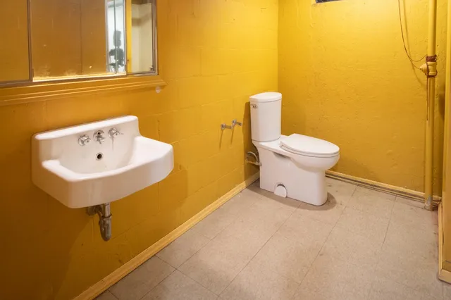 $189,900 | 2812 Guilford Road, Rockford, IL 61107