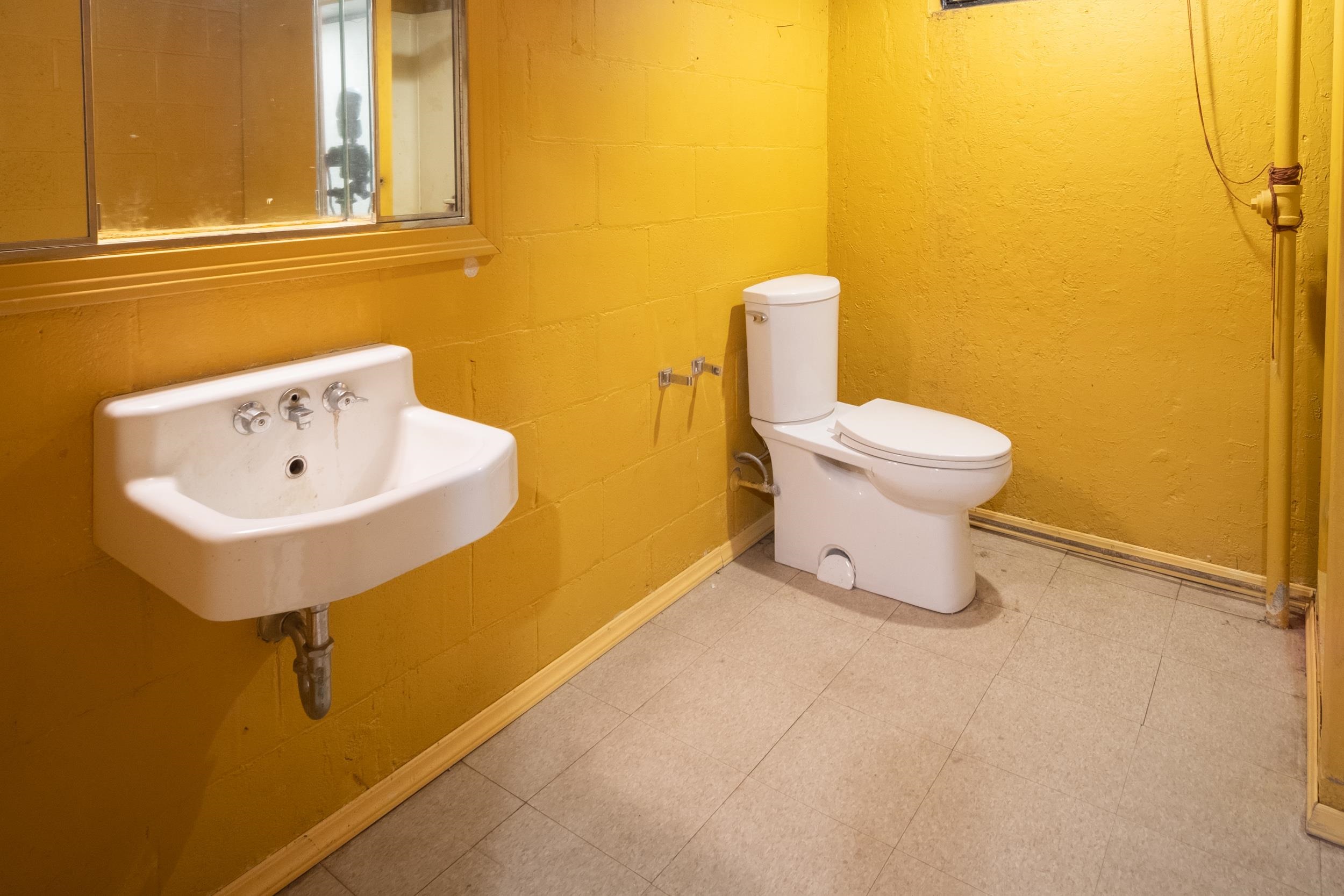 2812 Guilford Road Rockford, IL 61107 - Photo 23 of 28