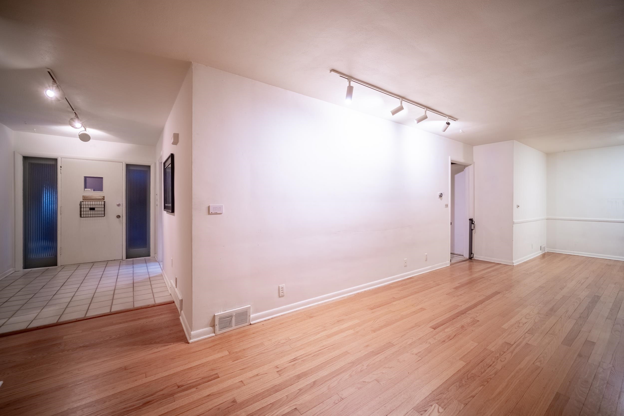 2812 Guilford Road Rockford, IL 61107 - Photo 10 of 28