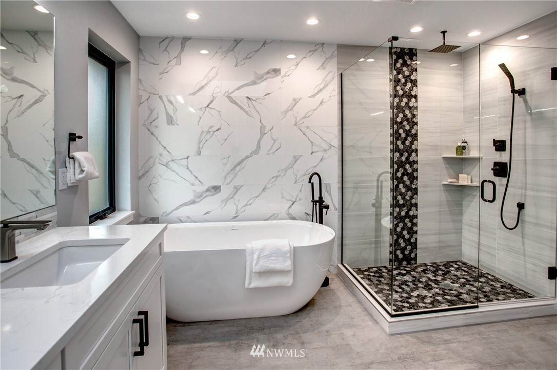 8710 196th Street Southwest Edmonds, WA 98026 - Photo 26 of 40 Gallery Image 26