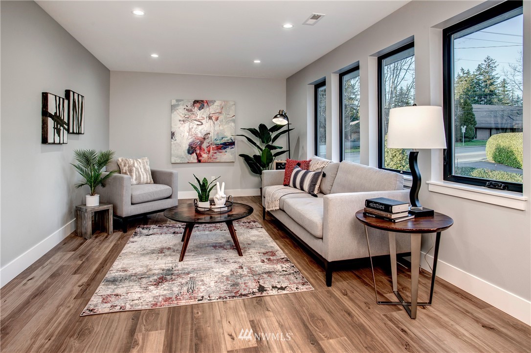 8710 196th Street Southwest Edmonds, WA 98026 - Photo 28 of 40 Gallery Image 28