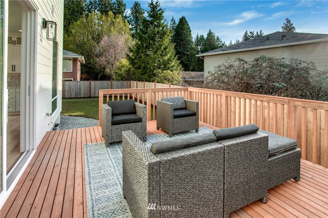 8710 196th Street Southwest Edmonds, WA 98026 - Photo 32 of 40 Gallery Image 32