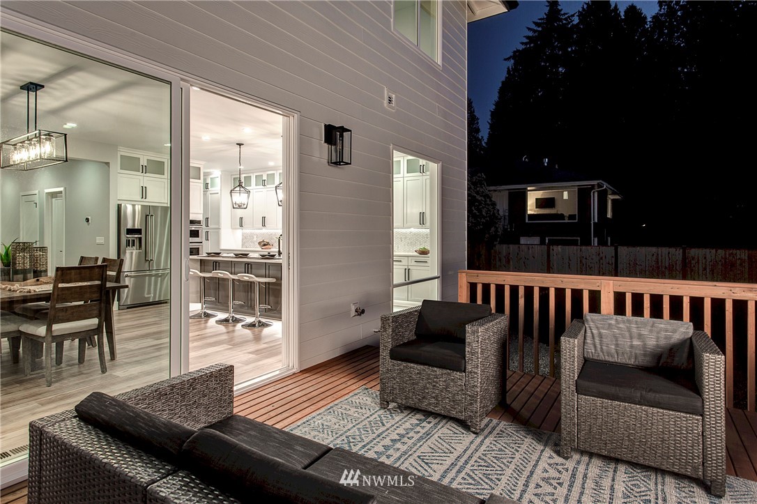 8710 196th Street Southwest Edmonds, WA 98026 - Photo 33 of 40 Gallery Image 33