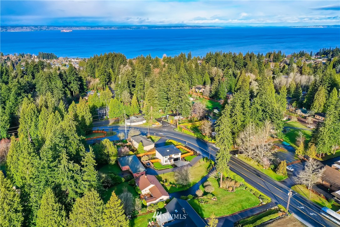 8710 196th Street Southwest Edmonds, WA 98026 - Photo 40 of 40 Gallery Image 40