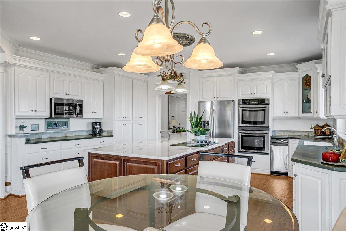 158 Glassy Road Landrum, SC 29356 - Photo 12 of 50