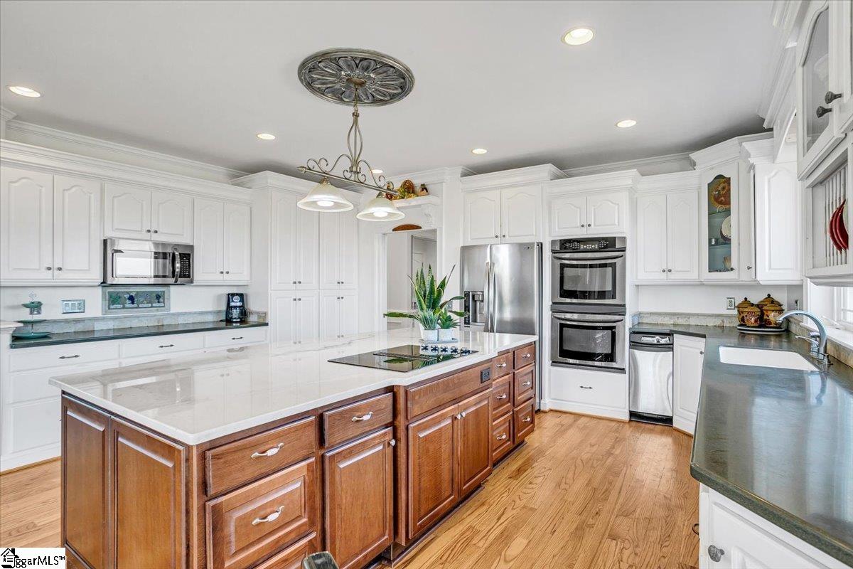 158 Glassy Road Landrum, SC 29356 - Photo 13 of 50