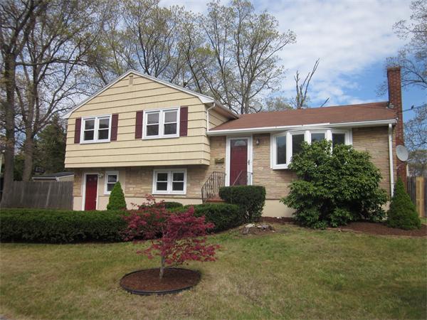 10 Eagle Rock Road Randolph, MA 02368 - Photo 1 of 19 Gallery Image 1