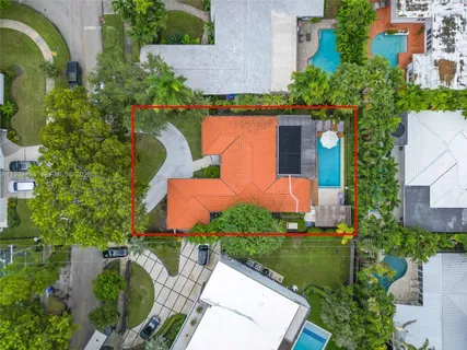 $2,995,000 | 54 Bay Heights Drive, Miami, FL 33133