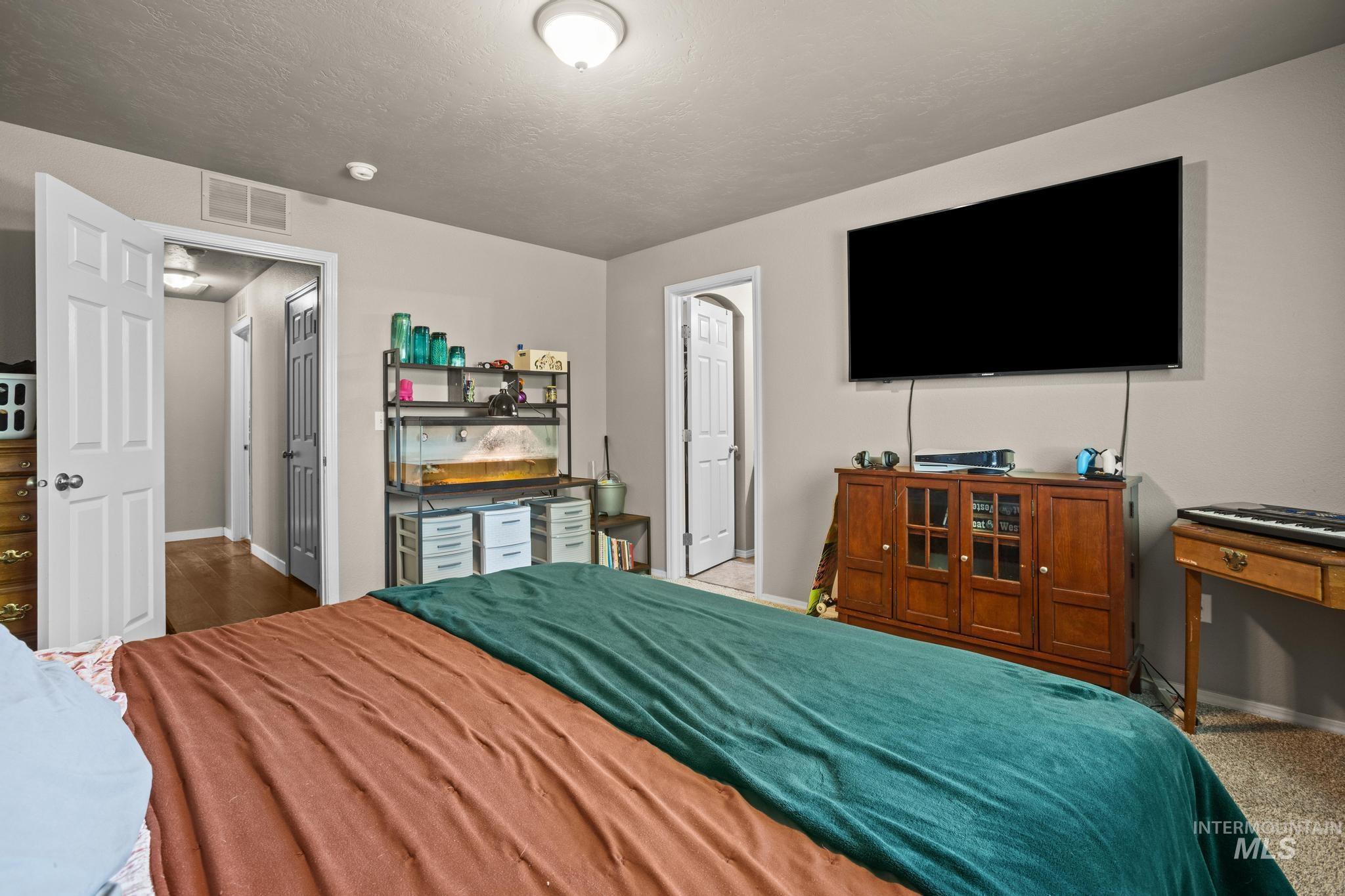 2719 Rowland Court Caldwell, ID 83607 - Photo 17 of 38