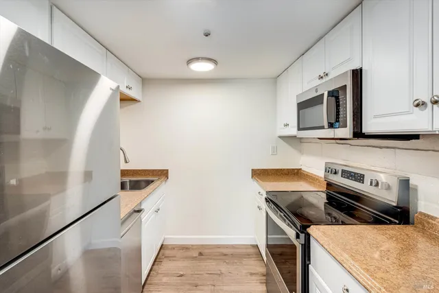 $355,000 | 21 Avram Avenue, Rohnert Park, CA 94928